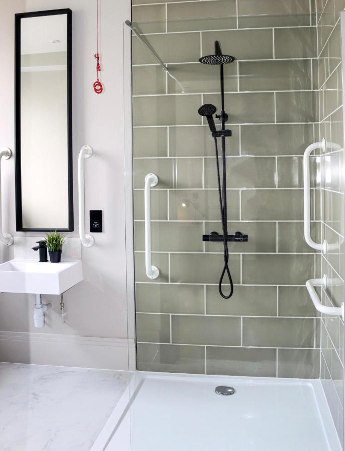 Vive Hotel Hastings Buitenkant foto